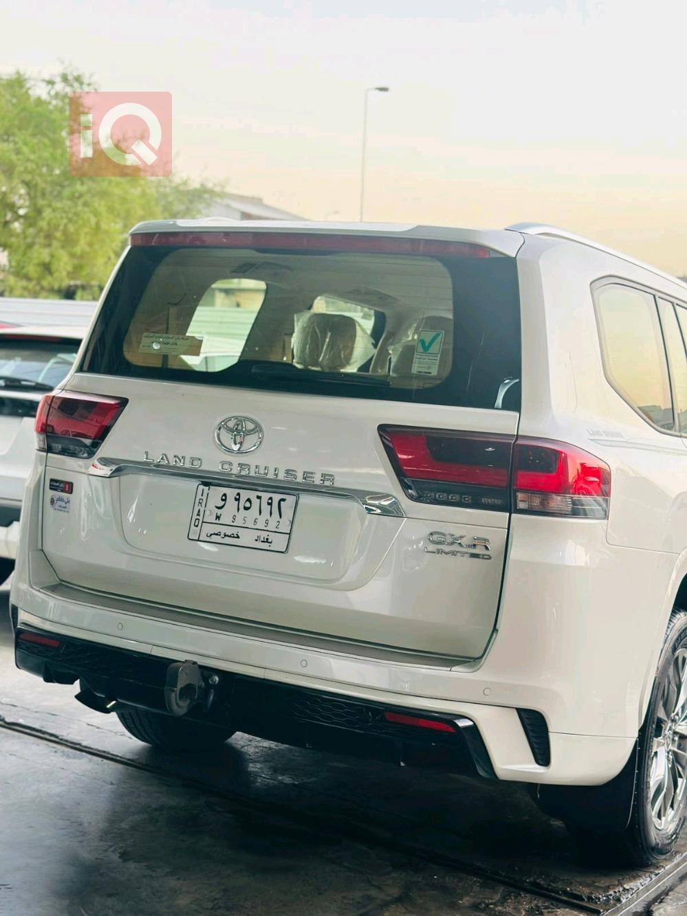 تويوتا لاندكروزر